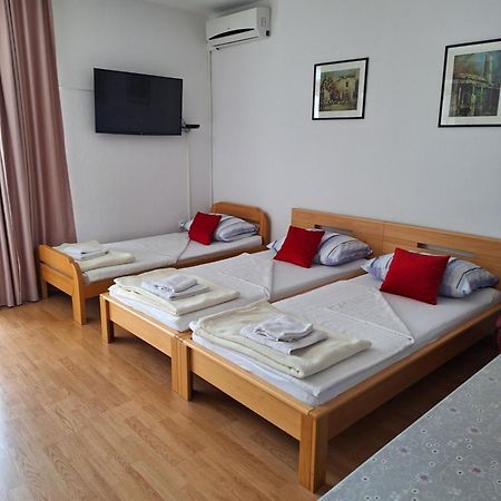 Apartment Jasna Мостар Екстериор снимка