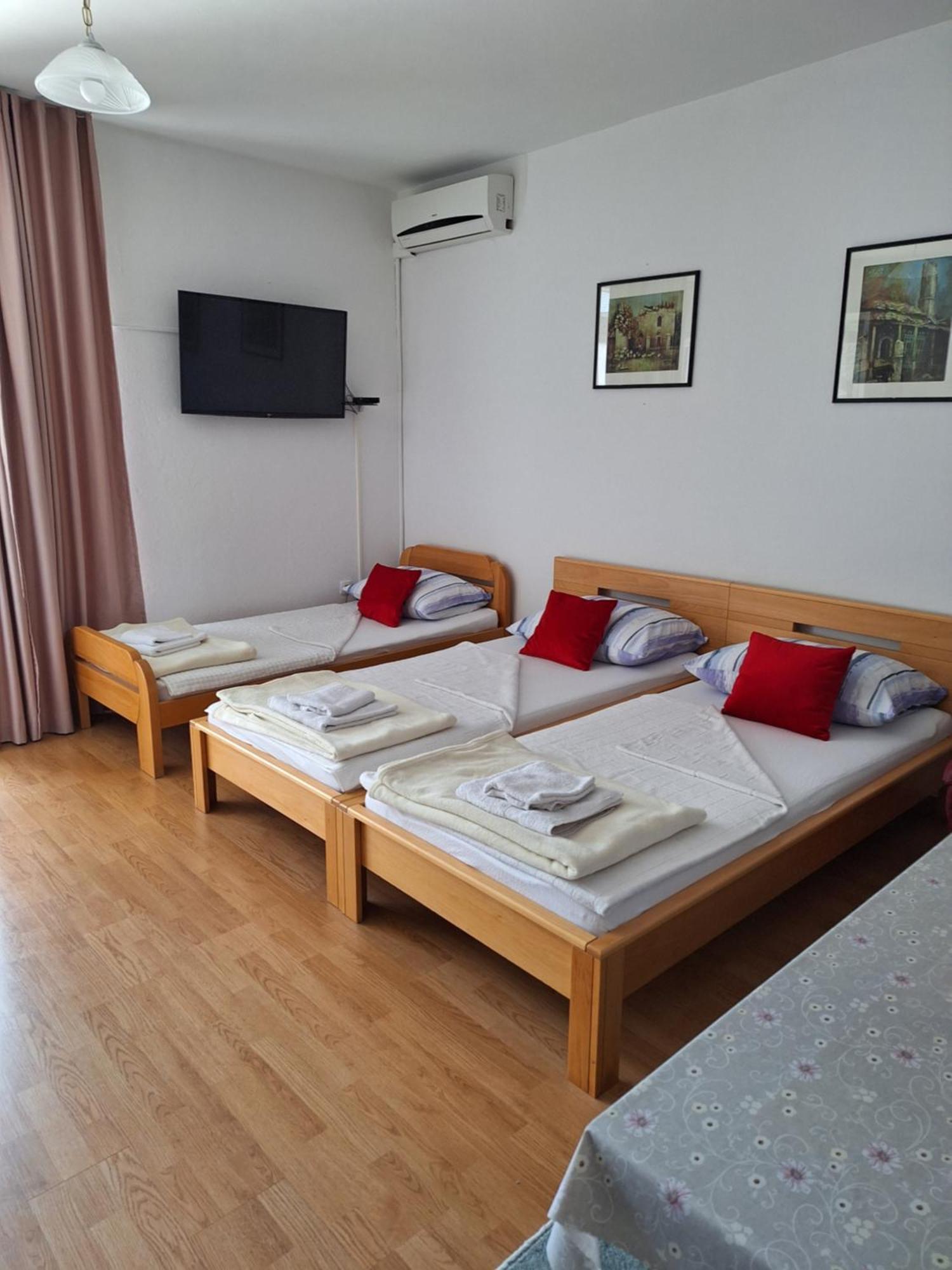 Apartment Jasna Мостар Екстериор снимка